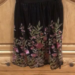 Floral design flowy skirt